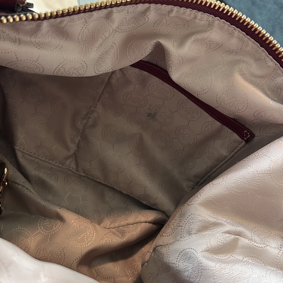 Michael Kors maroon satchel with crossbody strap - Picture 4 of 14